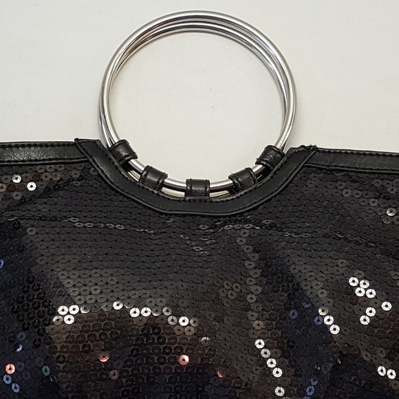 Chateau, Black Sequin Purse - Silver Round Handles - Picture 4 of 8